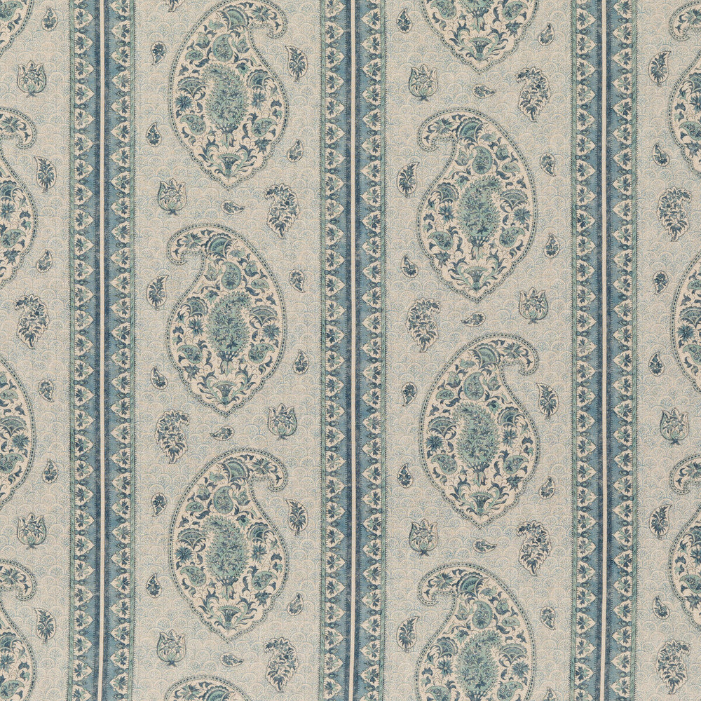 Coromandel Blue by G P & J Baker Fabric COROMANDEL LINEN - 100% United Kingdom - Horizontal: 13.593 and Vertical: 24.822 54.372 - Fabric Carolina -