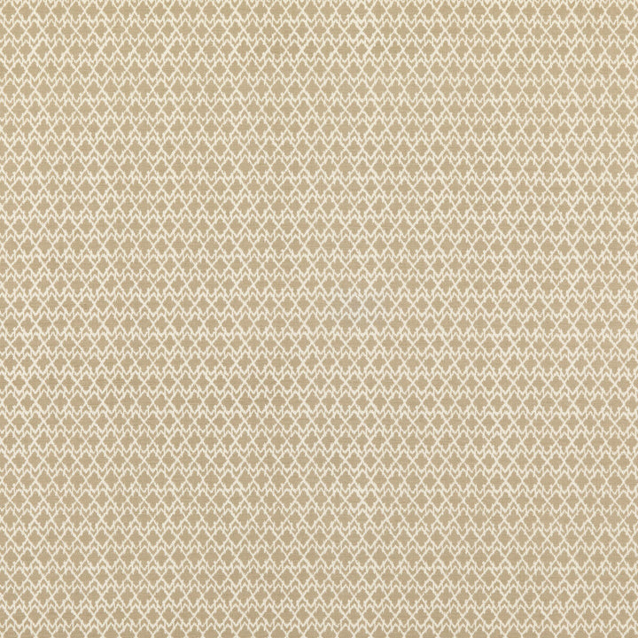 Merrin Stone by G P & J Baker Fabric G P & J Baker Fabric Merrin StoneFabric CHIFU COTTON - 53%;LINEN - 47% India </p><p>Repeat: H: 3.546, V: 4.334 52.008 - Fabric Carolina -