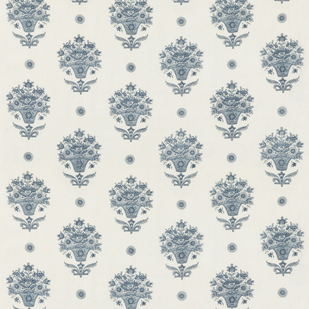 Pondicherry Indigo by G P & J Baker Fabric PORTOBELLO LINEN - 100% India Horizontal: 17.336 and Vertical: 15.76 52.008 - Fabric Carolina -