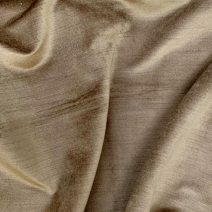 Brussels 4920 358 Mushroom by Magnolia Fabric See sample 68% VISCOSE/32% POLY INDIA 200,000+ </p><p>Repeat: Horizontal: 0 and Vertical: 0 54" - Fabric Carolina -