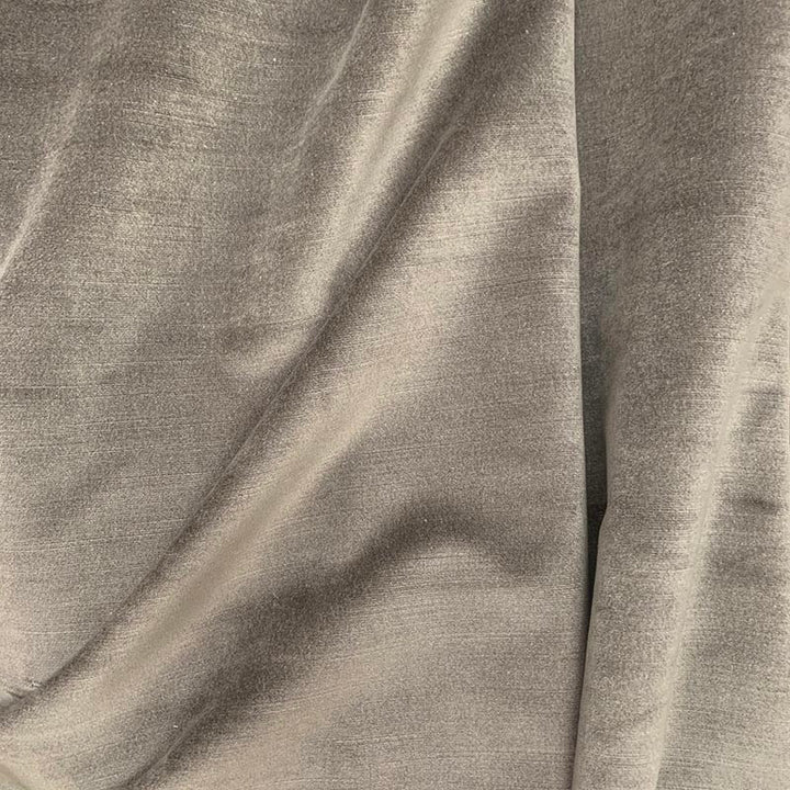 Brussels 4920 468 Metal by Magnolia Fabric See sample 68% Viscose 32% Polyester INDIA 200,000+ </p><p>Repeat: Horizontal: 0 and Vertical: 0 54" - Fabric Carolina -