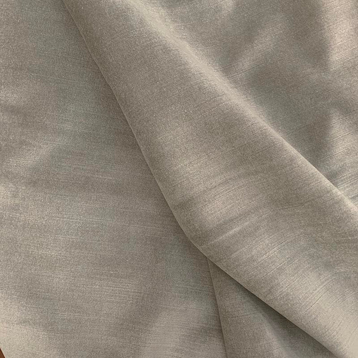 Brussels 4920 496 Storm by Magnolia Fabric See sample 68% Viscose 32% Polyester INDIA 200,000+ </p><p>Repeat: Horizontal: 0 and Vertical: 0 54" - Fabric Carolina -