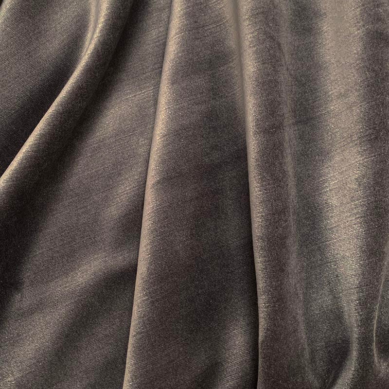 Brussels 4920 499 Carbon by Magnolia Fabric See sample 68% VISCOSE/32% POLY INDIA 200,000+ </p><p>Repeat: Horizontal: 0 and Vertical: 0 54" - Fabric Carolina -