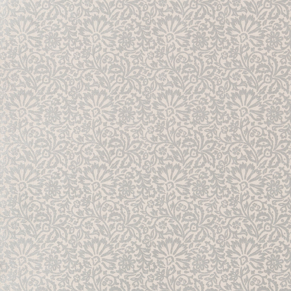 Flora Silver by G P & J Baker Wallcovering G P & J Baker Wallcovering Flora SilverWallcovering LANGDALE NON WOVEN - 100% United Kingdom </p><p>Repeat: H: , V: 5.122 20.488 - Fabric Carolina -