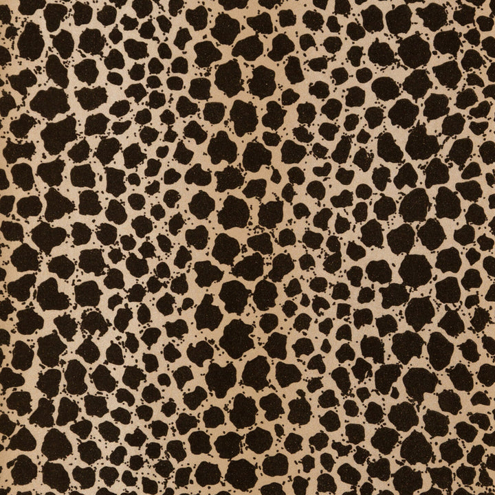 Sundra Flock Bronze by G P & J Baker Wallcovering LANGDALE NON WOVEN - 100% United Kingdom Horizontal: and Vertical: 21.079 20.488 - Fabric Carolina -