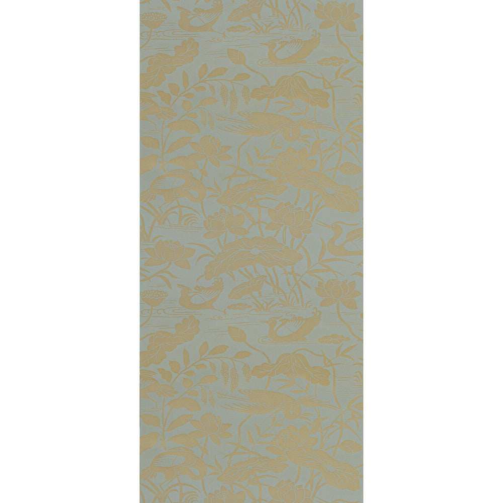 Heron & Lotus Flower Eucalyptus by G P & J Baker Wallcovering SIGNATURE II WALLPAPERS NON WOVEN - 100% United Kingdom Horizontal: 20.488 and Vertical: 25.216 20.488 - Fabric Carolina -