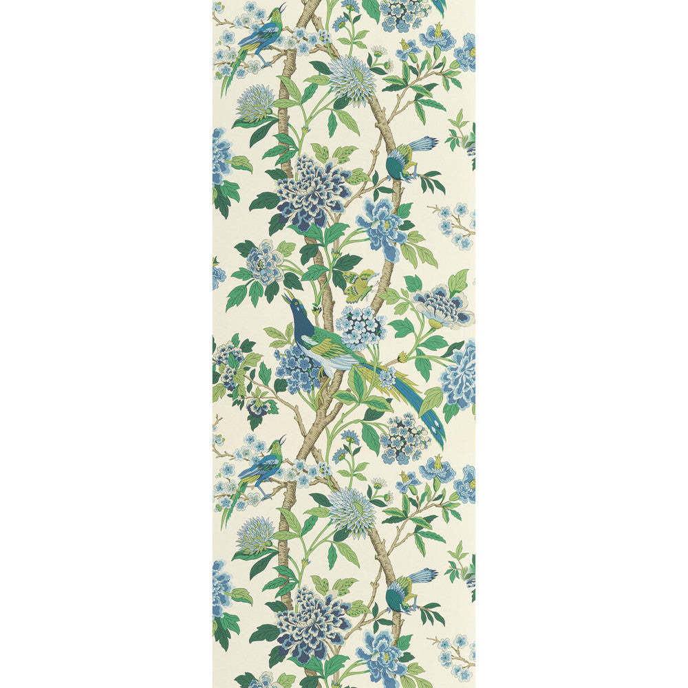Hydrangea Bird Emerald/Blue by G P & J Baker Wallcovering SIGNATURE II WALLPAPERS PAPER - 100% United Kingdom - Horizontal: 27.58 and Vertical: 44.522 27.58 - Fabric Carolina -