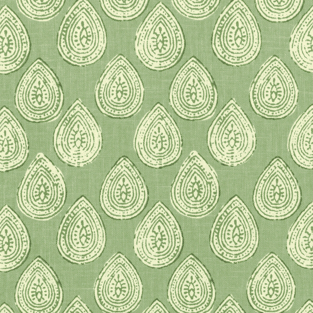 Kravet Basics Calico-30 by Kravet Basics Fabric Kravet Basics Fabric Kravet Basics Calico-30Fabric L'INDIENNE COLLECTION POLYESTER - 68%;COTTON - 32% India </p><p>Repeat: H: 3.875, V: 5 54 - Fabric Carolina -