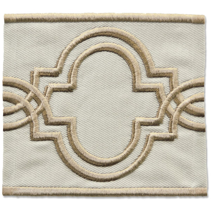 Cannes 3 Dove by Stout Trim NEW WORLD TAPES & BORDERS 65%COT 35%SVI CHINA Horizontal: 4 and Vertical: 0 3.38 in - Fabric Carolina -