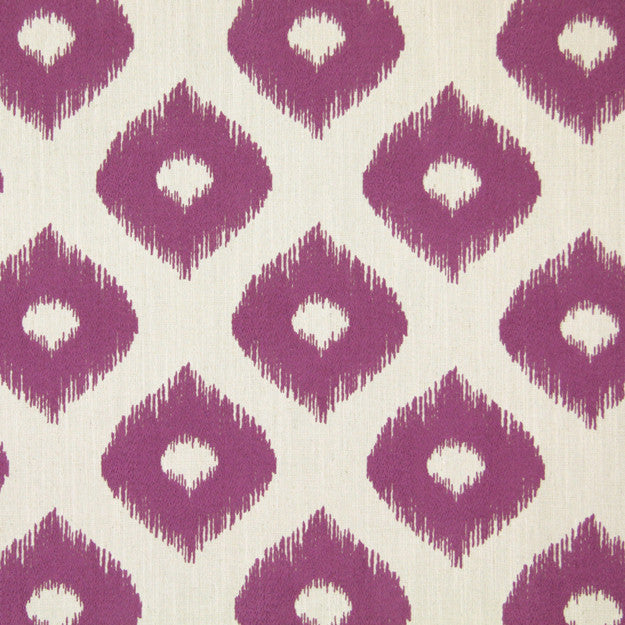 CANOE 55J6691 by JF Fabric BOATHOUSE 44% Viscose, 37% Cotton, 19% Linen INDIA (see sample) Horizontal: 8.625 and Vertical: 9.000 54.00 - Fabric Carolina -