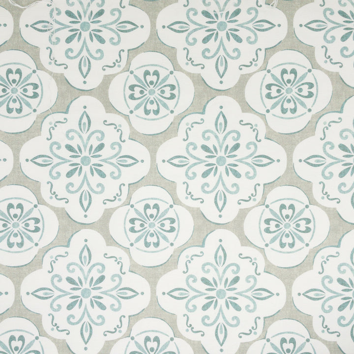 Casey 3 Bay by Stout Fabric Stout Fabric Casey 3 BayFabric RAINBOW LIBRARY GLACIER/LAGOON SPAIN </p><p>Repeat: H: 9.000, V: 9.000 54 in - Fabric Carolina -