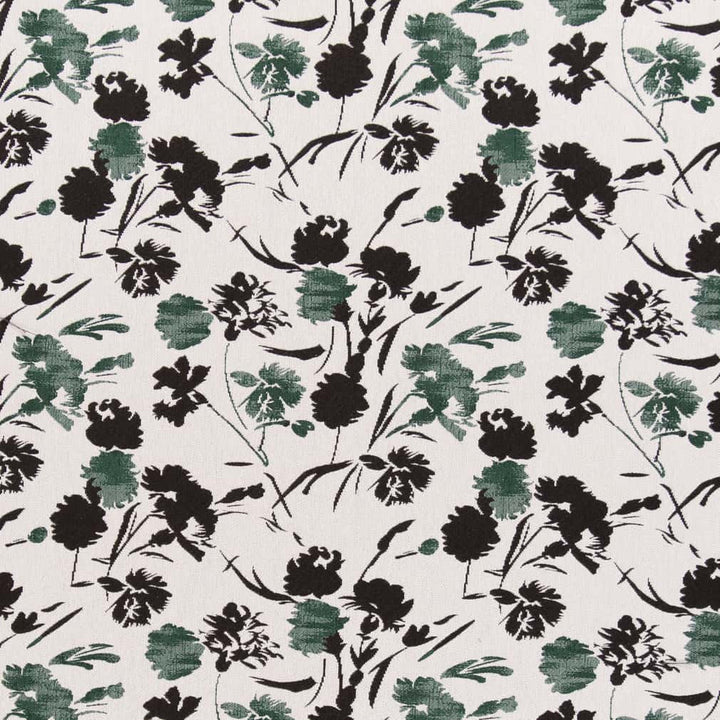 CB900-100 by Charlotte Fabric Shades of Emerald 60% Polyester, 34% Viscose, 6% Cotton Made In USA Exceeds 48,000 Wyzenbeek Rubs </p><p>Repeat: Horizontal 17.5" x Vertical 14" 54 Inches - Fabric Carolina -