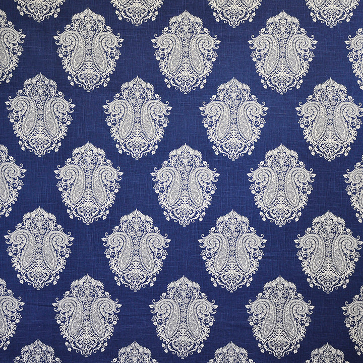 Colchester # 117 Azure by Maxwell Fabric COLOR THEORY-VOL.I INDIGO 55% LINEN/45% RAYON CHINA See sample </p><p>Repeat: Horizontal: 13.4" and Vertical: 18.9" 56" - Fabric Carolina -