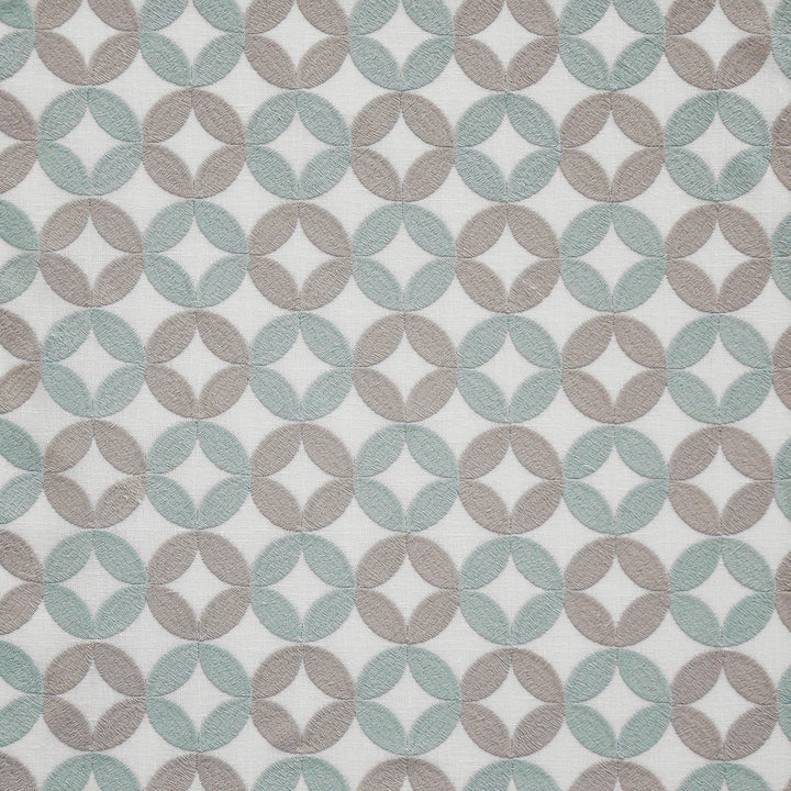 Coronet # 635 Breeze by Maxwell Fabric COLOR THEORY-VOL.IV BLUE CRUSH 70% POLYESTER 30% COTTON
None INDIA </p><p>Repeat: Horizontal: H-4.25 and Vertical: V-4.75 54"EMB51.5 - Fabric Carolina -