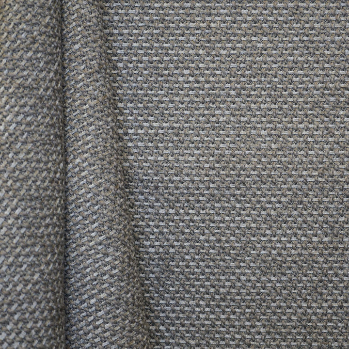 Chunky 37Sj102 by JF Fabric JF Studio 40% Cotton, 20% Polyester, 20% Viscose, 20% Wool Italy 40000 Horizontal: and Vertical: 55 - Fabric Carolina -