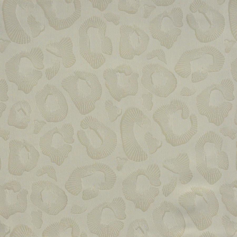 Coquina # 828 Cloud by Maxwell Fabric Performance Wovens-Vol. Vi Pampas 71% UV POLYESTER 29% UV RECYCLED POLYESTER USA V-14.4" H-14.1" 57.3" - Fabric Carolina -
