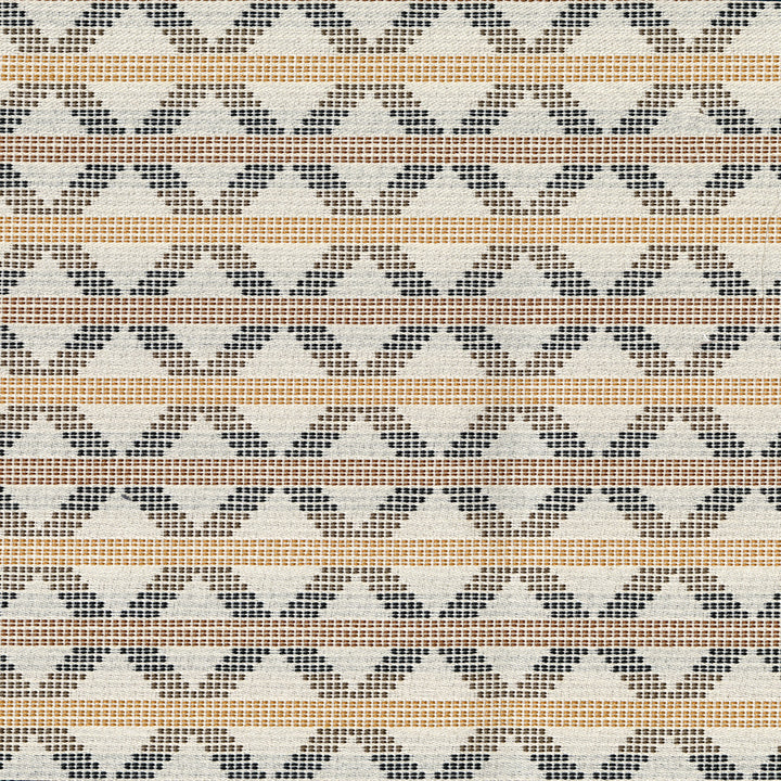 Crypton Roadmap # 201 Trailmix by Maxwell Fabric Crypton Ringsets 39% RECYCLED POST CONSUMER POLYESTER
34% POLYESTER
27% SEAQUAL POLYESTER USA V- 2.5" H- 2.5" 55" - Fabric Carolina -