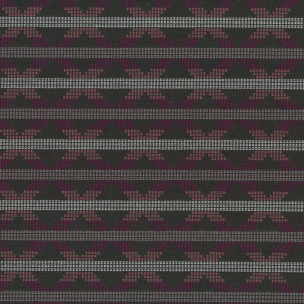 Crypton Roadmap # 204 Cassis by Maxwell Fabric Crypton Ringsets 39% RECYCLED POST CONSUMER POLYESTER
34% POLYESTER
27% SEAQUAL POLYESTER USA V- 2.5" H- 2.5" 55" - Fabric Carolina -