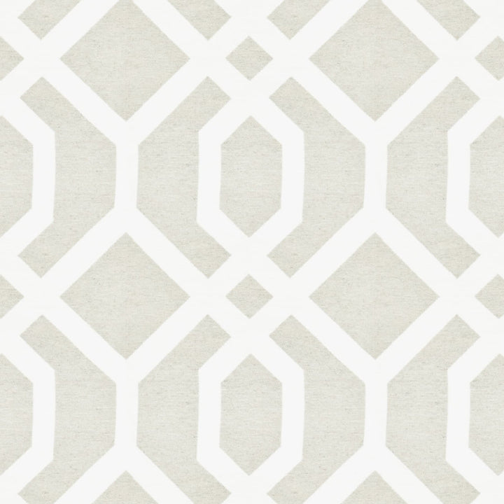 Comfort 3 Grey by Aoc Fabric SERENDIPITY 57%POL 43%COT USA CATB 117-2013 </p><p>Repeat: 13.25 54 in - Fabric Carolina -