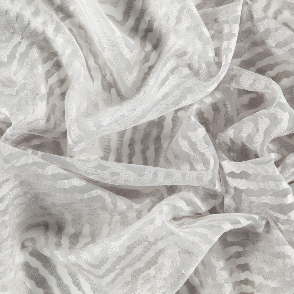 Connection 50J8831 by JF Fabric Harmony 71% Viscose, 29% Polyester Turkey Horizontal: 11.625 and Vertical: 18.25 118 - Fabric Carolina -