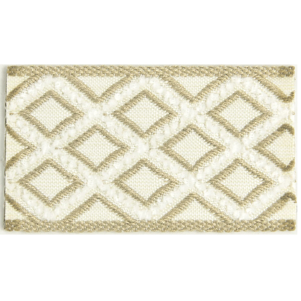 Cooke 8 Bamboo by Stout Trim NEW WORLD TRIM VOLUME II 93%SVI 7%POL FRANCE </p><p>Repeat: 0 1.88 in - Fabric Carolina -