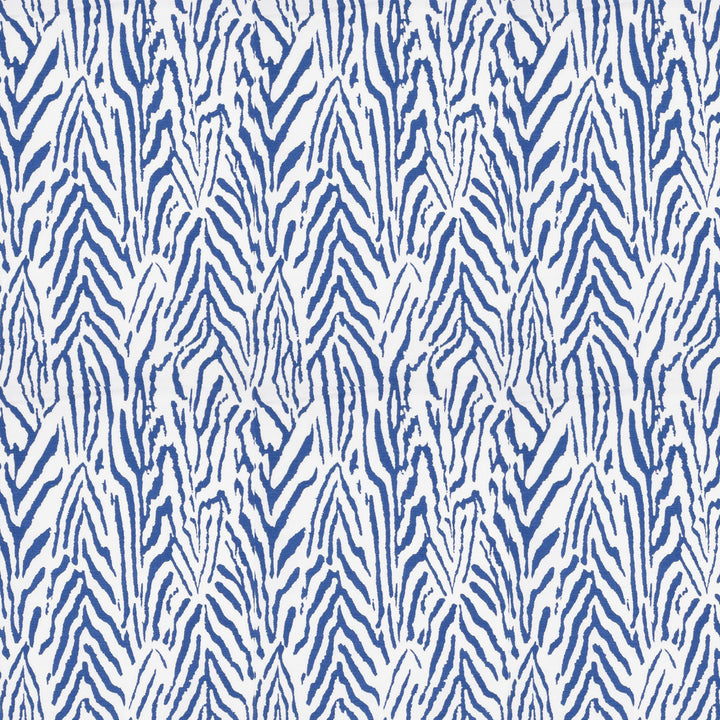 Cyrene 4 Delft by Stout Fabric THE ART OF COLOR HANDCRAFTED 56%LIN 44%COT INDIA MARTINDALE WEAR TEST (20 000 CIRCULAR RUBS) Horizontal: 10.375 and Vertical: 15.750 54 in - Fabric Carolina -