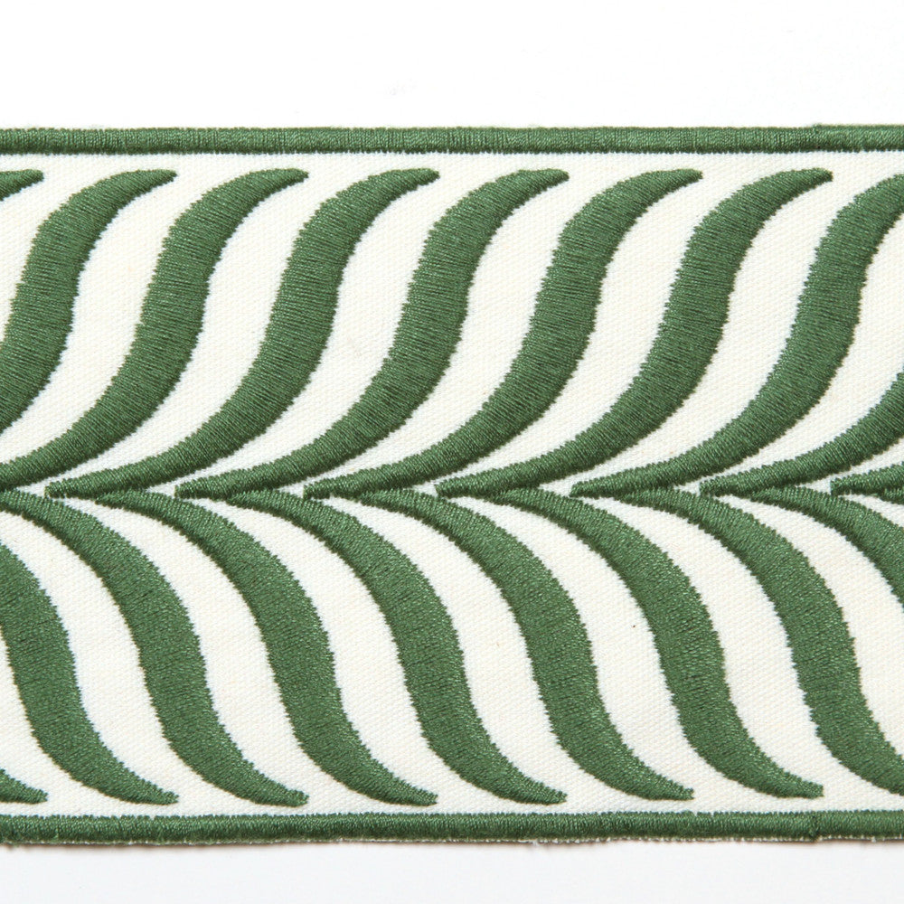 Crest Leaf by Europatex Fabric Crest & Dimensions 100% Polyester 3.43 inches - Fabric Carolina -