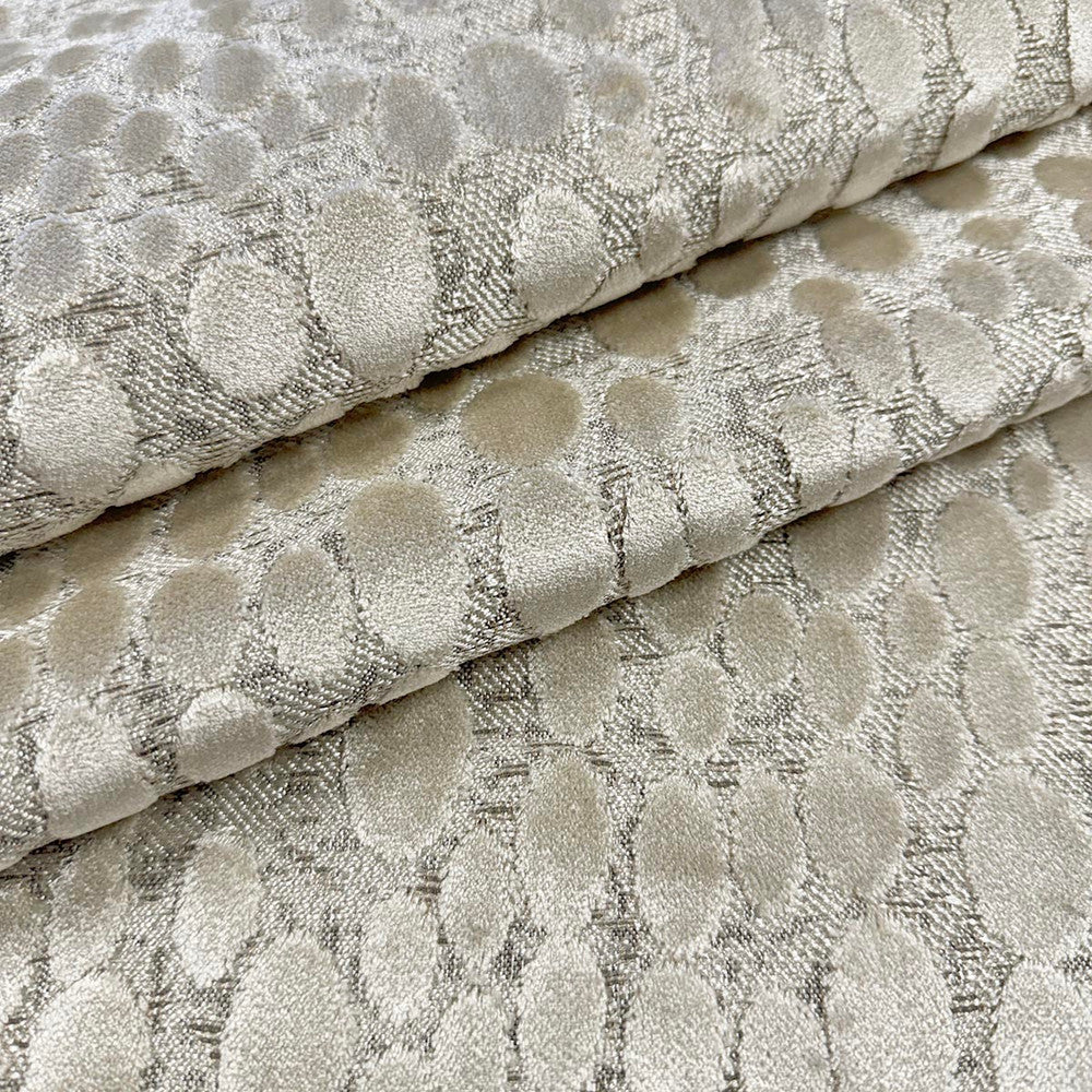 Daniel Pearl by Magnolia Designer Fabric - 52%Poly, 48% Visc India 55,000 WYZ Horizontal: and Vertical: 54 - Swanky Fabrics -