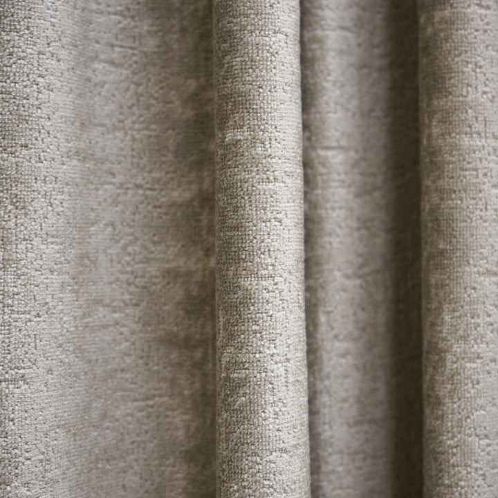 Debut 93Sj101 by JF Fabric JF Studio 68% Viscose, 22% Polyester, 10% Cotton Belgium 40000 Horizontal: 6.875 and Vertical: 8.25 54 - Fabric Carolina -