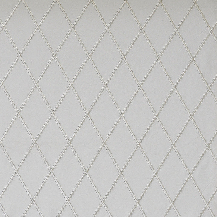 Dixon # 503 White Sand by Maxwell Fabric COLOR THEORY-VOL.II FOOL'S GOLD 85% RAYON/15% POLYESTER
None INDIA See sample </p><p>Repeat: Horizontal: 2.4" and Vertical: 4" 54"EMB.51" - Fabric Carolina -