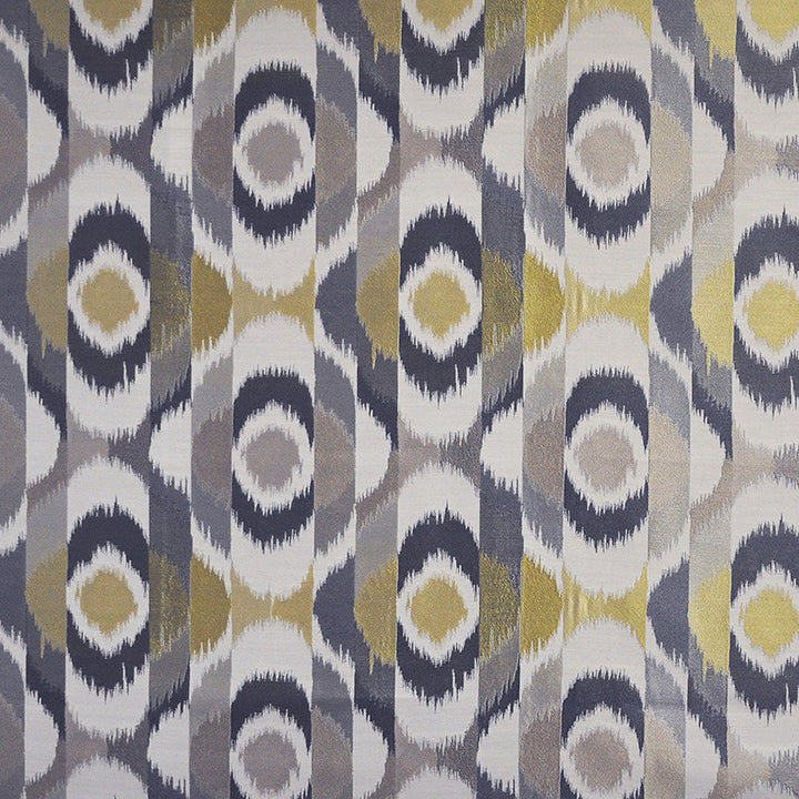 Dreamy # 401 Metal by Maxwell Fabric COLOR THEORY-VOL.II ROCKSTAR 100% POLYESTER INDIA See sample </p><p>Repeat: Horizontal: 13.6" and Vertical: 12.4" 54" - Fabric Carolina -