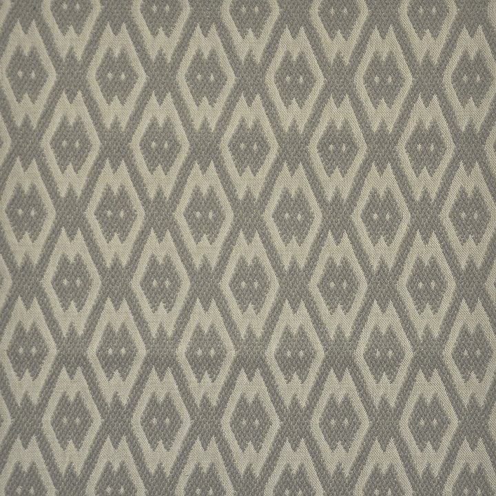 Double Diamond # 102 Nimbus by Maxwell Fabric COLOR WAVES-NEUTRAL TERRITORY 67% COTTON/33% POLYESTER USA See sample </p><p>Repeat: Horizontal: 4.7" and Vertical: 6.3" 54.75" - Fabric Carolina -