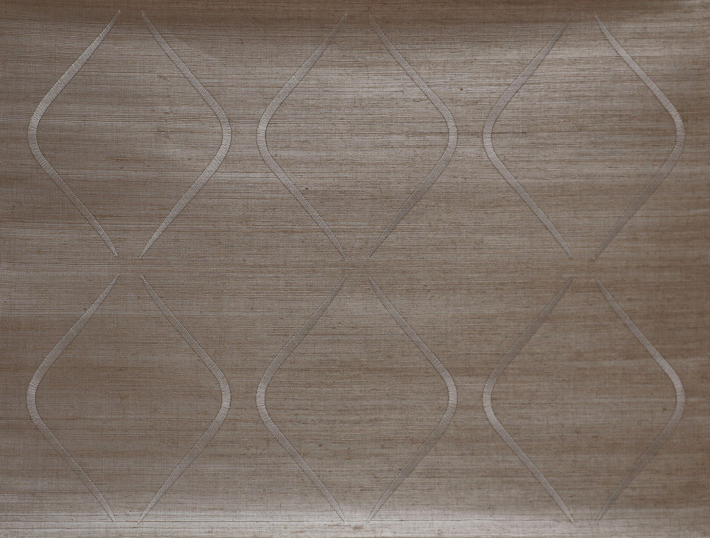 Marquise Cream Wallpaper by Candice Olson Candice Olson Natural Splendor Covers about 67 square feet 33.5-in by 24-ft long roll Unpasted 11.8 - Fabric Carolina -