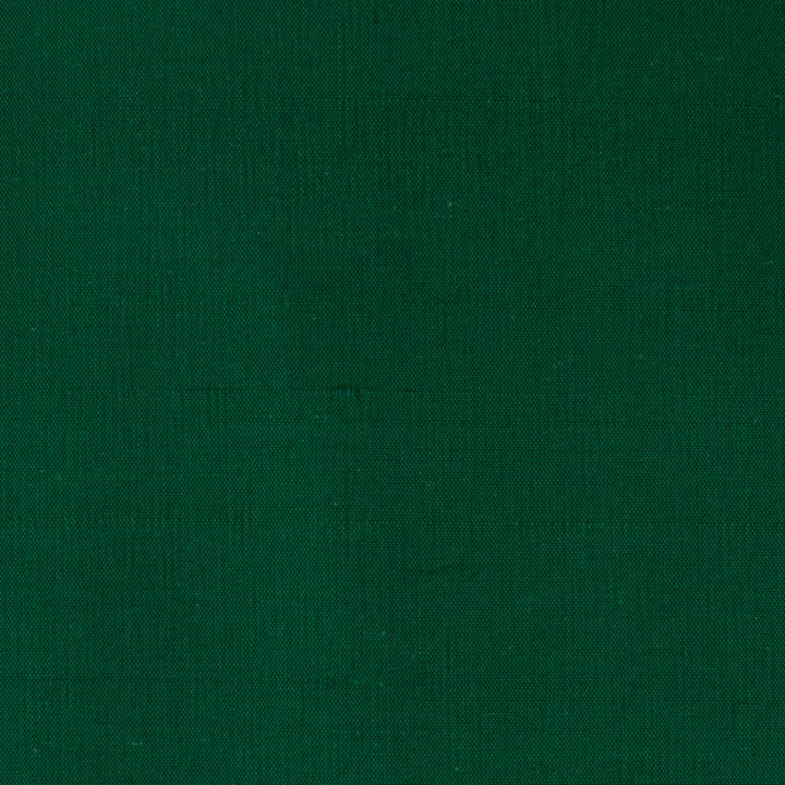 Dupioni 44 Evergreen by Stout Fabric Stout Fabric Dupioni 44 EvergreenFabric Dupioni Silk 100%Slk India </p><p>Repeat: H: 0, V: 0 54 in - Fabric Carolina -
