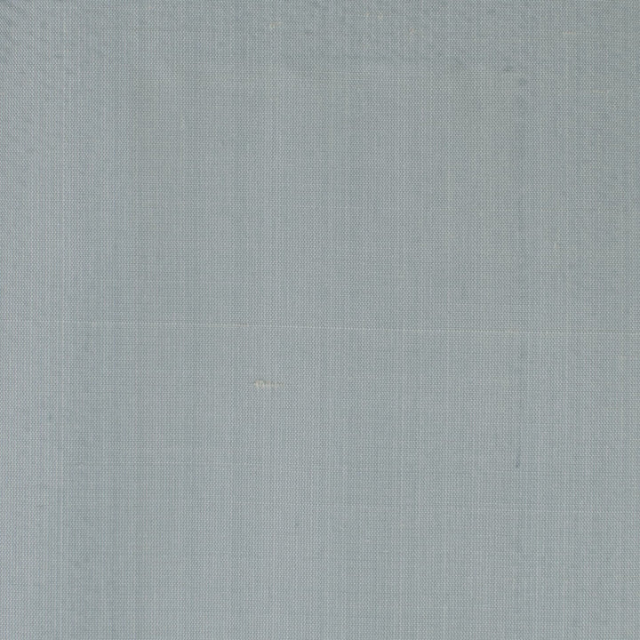Dupioni 47 Powder by Stout Fabric DUPIONI SILK 100%SLK INDIA FLAME RETARDANT-U.F.A.C. CLASS 1 WYZENBEEK 12 000 DOUBLE RUB WEAR TEST (MEDIUM DUTY) Horizontal: 0.000 and Vertical: 0.000 54 in - Fabric Carolina -