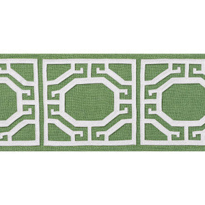 Gate Applique Tape Kelly E12001 by Thibaut Fabric