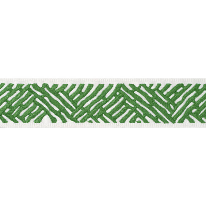 Cobble Hill Tape Kelly E12011 by Thibaut Fabric Thibaut Fabric Cobble Hill Tape Kelly E12011Fabric Tapes & Trims Volume 1 65% Cotton, 35% Spun Poly INDIA </p><p>Repeat: V: 7.62 2 - Fabric Carolina -