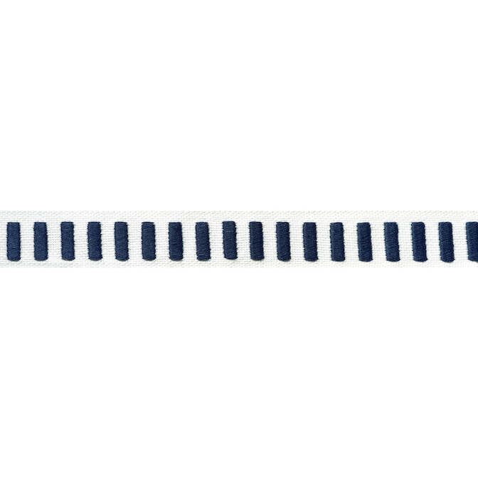 Dash Tape Navy on White E12136 by Thibaut Fabric Thibaut Fabric Dash Tape Navy on White E12136Fabric Tapes & Trims Volume 2 90% Cotton, 10% Polyester INDIA </p><p>Repeat: V: 0.5 1 - Fabric Carolina -