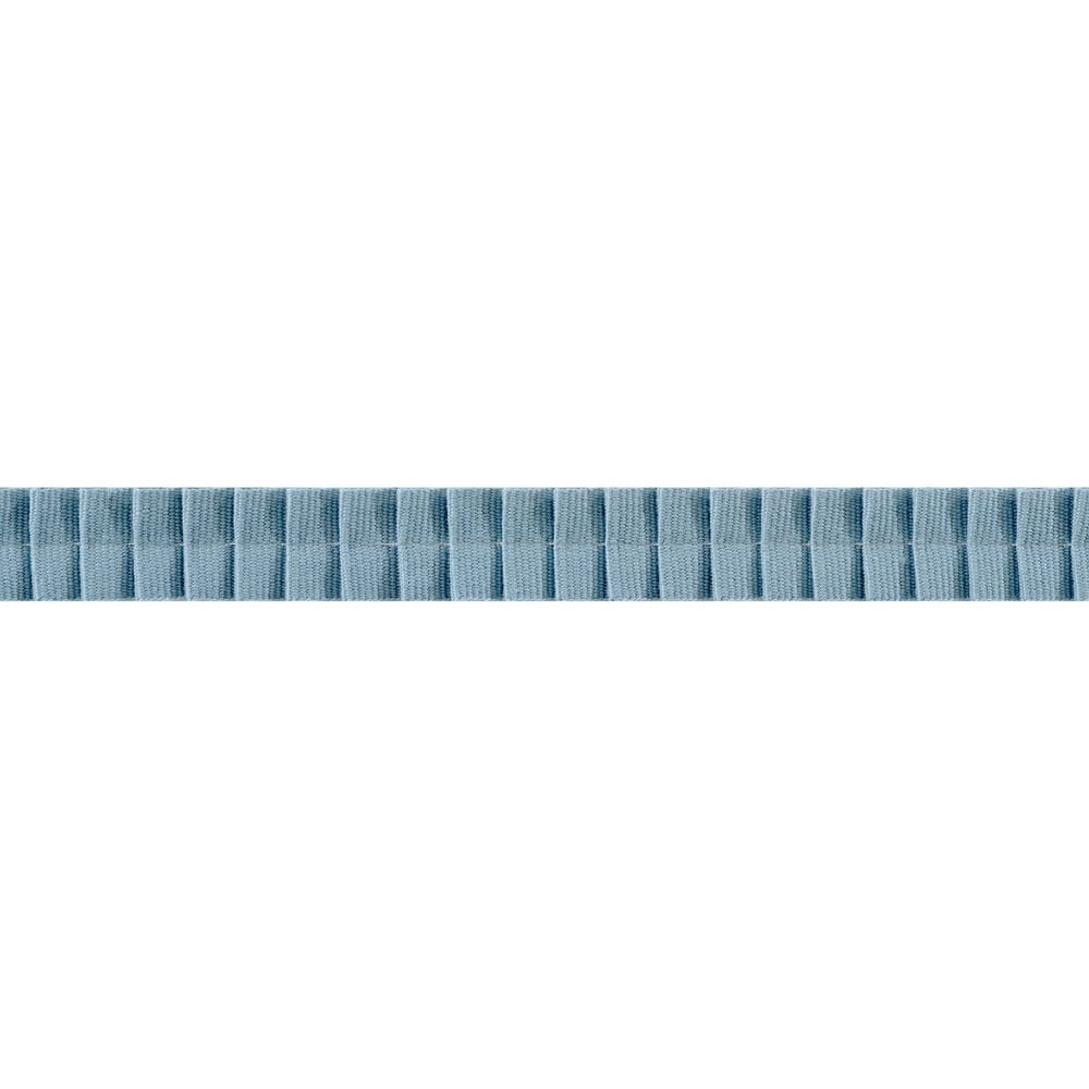 Pleated Tape Heron E12314 by Thibaut Trim Thibaut Trim Pleated Tape Heron E12314Trim SOLEIL 100% Cotton U.S.A </p><p>Repeat: H: , V: 0.87 in  (2.21 cm) - Fabric Carolina -