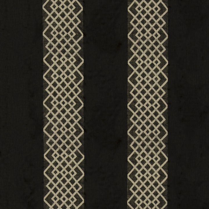 Diamond Sheer Ebony by Threads Fabric Threads Fabric Diamond Sheer EbonyFabric MERIDIAN LINEN - 73%;POLYESTER - 27% Turkey </p><p>Repeat: H: 13.79, V: 4.334 115.836 - Fabric Carolina -