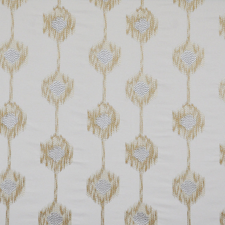Embellished # 304 Gold Dust by Maxwell Fabric COLOR WAVES-PRECIOUS METALS 100% COTTON
None INDIA See sample </p><p>Repeat: Horizontal: 10.75" and Vertical: 15" 54"EMB-52" - Fabric Carolina -