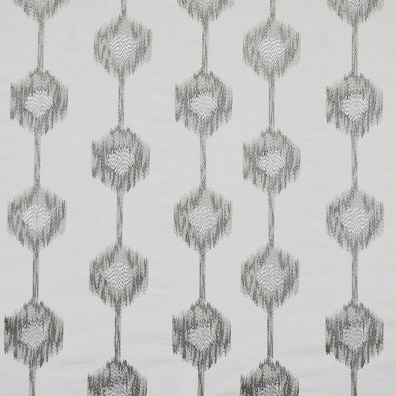 Embellished # 318 Sterling by Maxwell Fabric COLOR WAVES-PRECIOUS METALS 100% COTTON
None INDIA See sample </p><p>Repeat: Horizontal: 10.75" and Vertical: 15" 54"EMB-52" - Fabric Carolina -