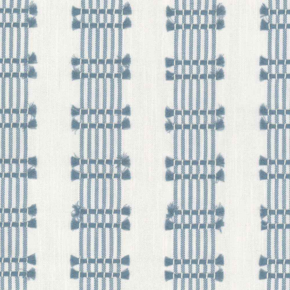 Eyelash 1 Chambray by Stout Fabric Stout Fabric Eyelash 1 ChambrayFabric RAINBOW LIBRARY HAZE/SKY 81%COT 19%POL %CEMB INDIA </p><p>Repeat: H: 3.875, V: 2.125 53.5 in - Fabric Carolina -