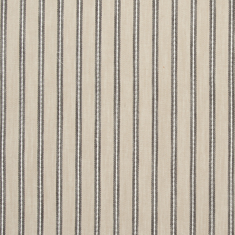 Welbeck Charcoal by Clarke And Clarke Fabric Clarke And Clarke Fabric Welbeck CharcoalFabric CLARKE & CLARKE MANOR HOUSE COTTON - 70%;VISCOSE - 21%;LINEN - 9% India </p><p>Repeat: H: 1.5, V: 0 54 - Fabric Carolina -