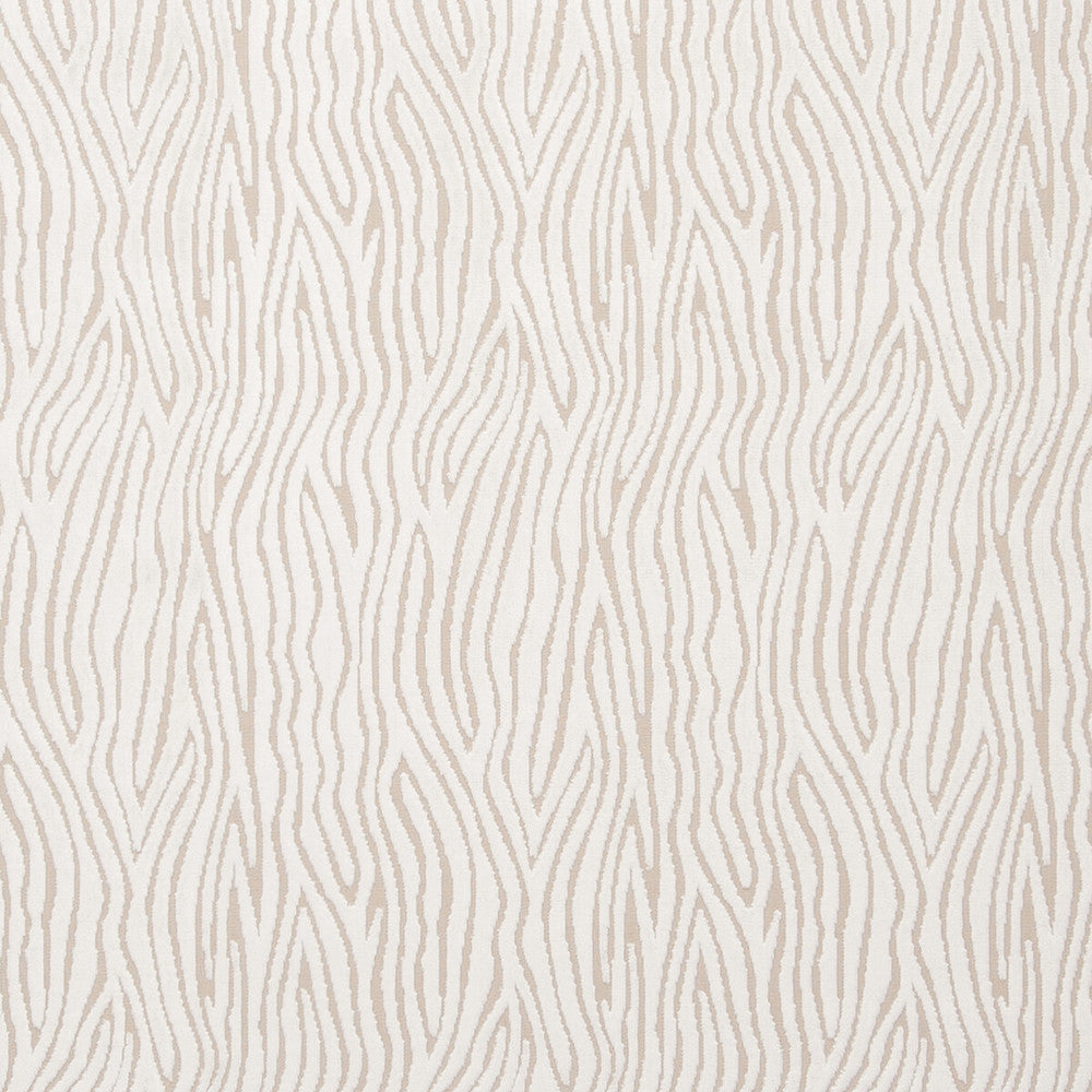 Onda Natural by Clarke And Clarke Fabric Clarke And Clarke Fabric Onda NaturalFabric CLARKE & CLARKE DIMENSIONS VISCOSE - 52%;POLYESTER - 48% Turkey </p><p>Repeat: H: 6.89, V: 12.2 54 - Fabric Carolina -