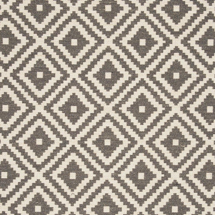 Tahoma Charcoal by Clarke And Clarke Fabric Clarke And Clarke Fabric Tahoma CharcoalFabric CLARKE & CLARKE NAVAJO VISCOSE - 54%;COTTON - 21%;LINEN - 13%;POLYESTER - 12% Turkey </p><p>Repeat: H: 6.89, V: 6.54 54 - Fabric Carolina -