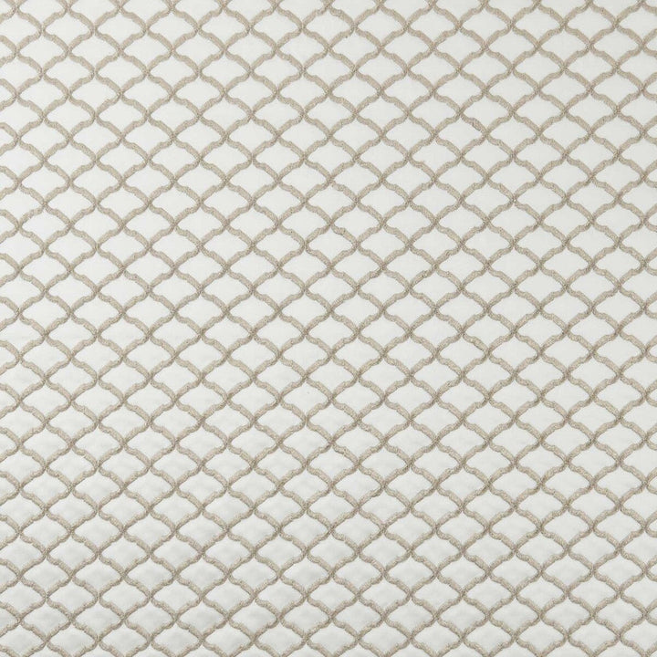 Reggio Ivory by Clarke And Clarke Fabric Clarke And Clarke Fabric Reggio IvoryFabric CLARKE & CLARKE IMPERIALE India </p><p>Repeat: H: 1.46, V: 1.26 55 - Fabric Carolina -