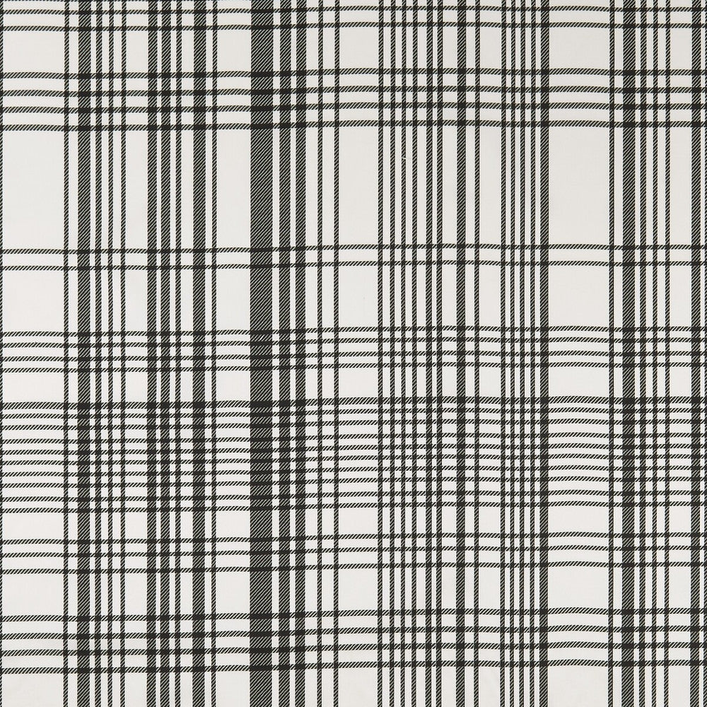 Bw1006 Black/White by Clarke And Clarke Fabric CLARKE & CLARKE BLACK + WHITE COTTON - 62%;POLYESTER - 38% India MEDIUM Horizontal: 19.09 and Vertical: 19.02 55 - Fabric Carolina -