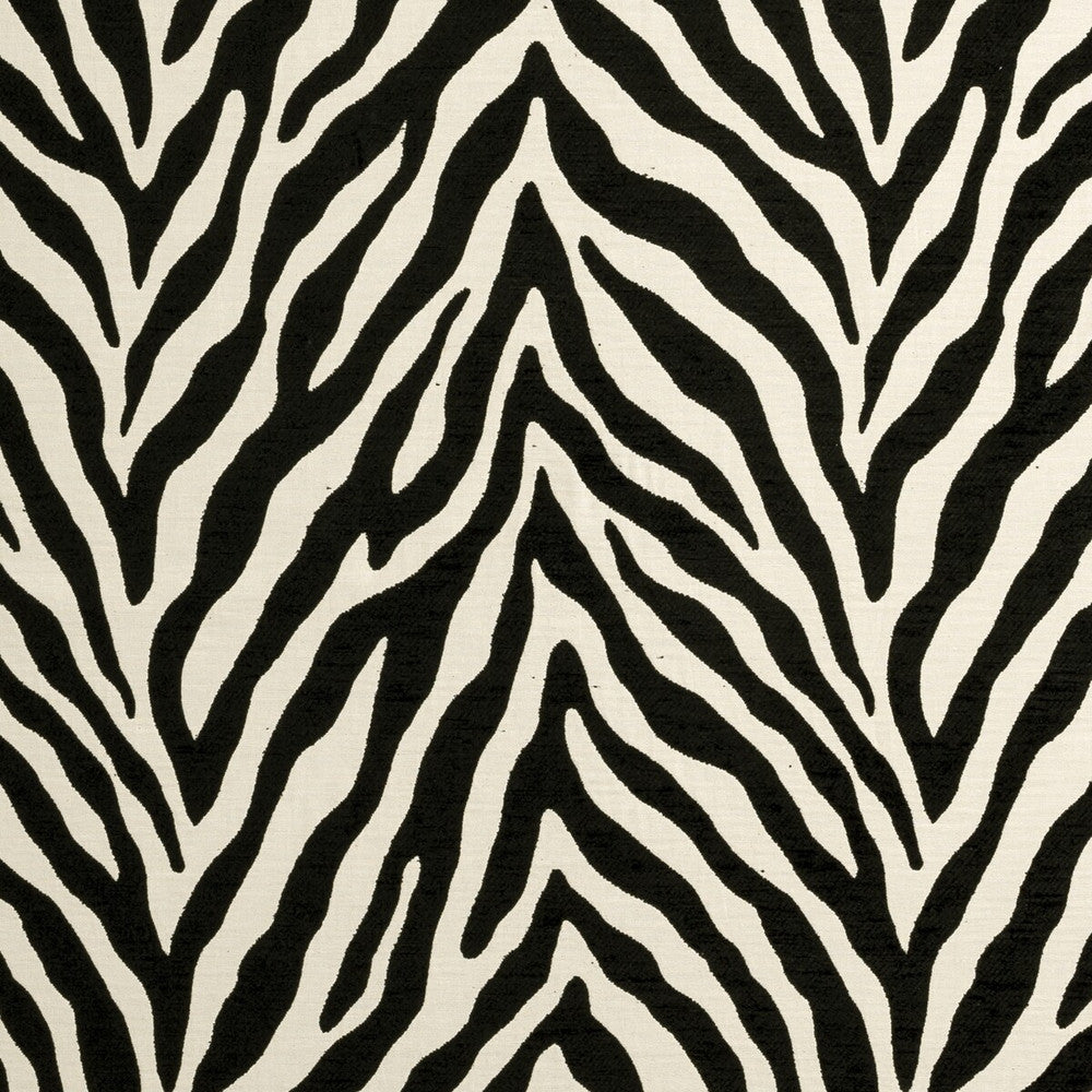 Bw1029 Black/White by Clarke And Clarke Fabric CLARKE & CLARKE BLACK + WHITE VISCOSE - 39%;COTTON - 33%;POLYESTER - 28% Italy HEAVY Horizontal: 13.78 and Vertical: 26.38 55 - Fabric Carolina -