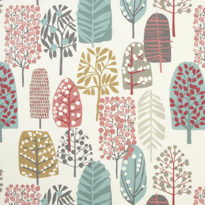 Trad Pastel by Clarke And Clarke Fabric CLARKE & CLARKE WILDERNESS COTTON - 100% United Kingdom MEDIUM Horizontal: 26.97 and Vertical: 25.2 54 - Fabric Carolina -